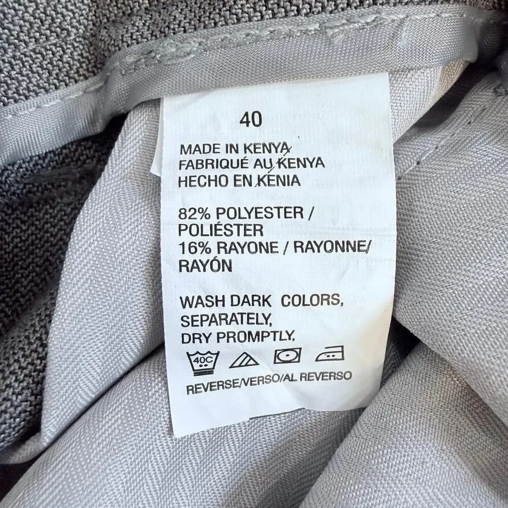 IZOD Men's Shorts Gray Plaid 9
